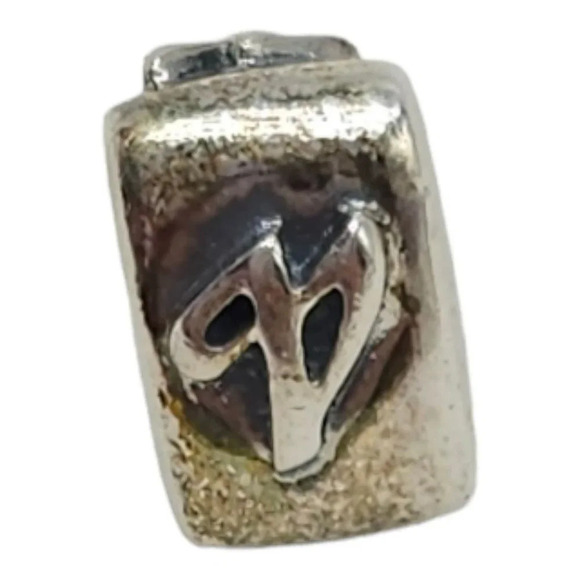 Tara’s Diary Initial V Bead Made in Ireland Sterling NOS Celtic Trinity Knot - Picture 2 of 4